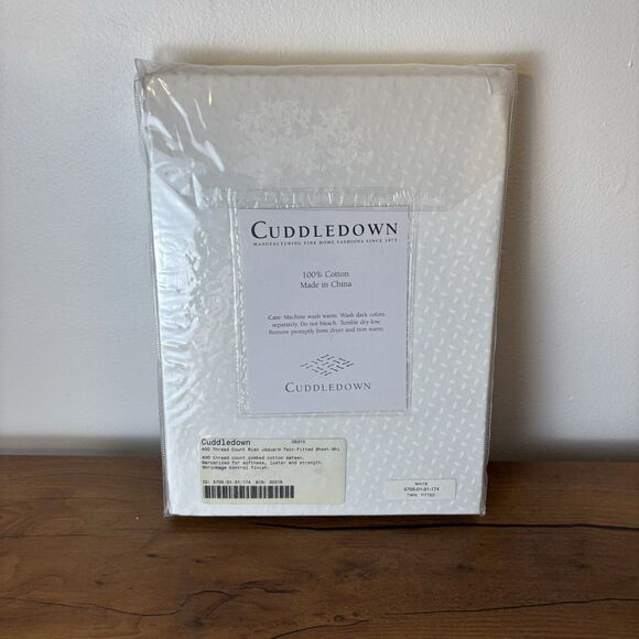 CUDDLEDOWN 400 Thread Count Fitted Sheet Twin, White Riso Jacquard Combed Cotton - Picture 5 of 5